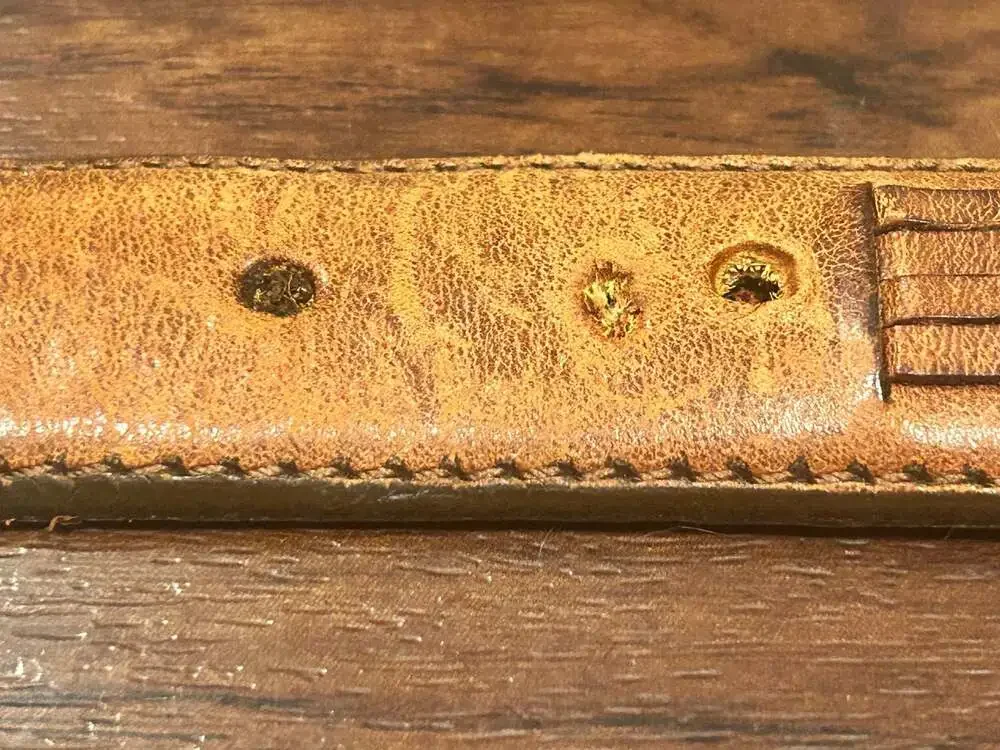 Vintage Hand-Tooled Tan Leather Western Belt with Brass Buckle